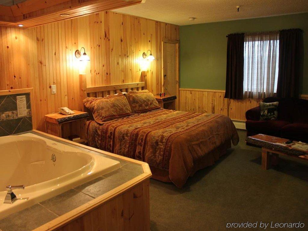 Maine Woods Inn Брюер Номер фото