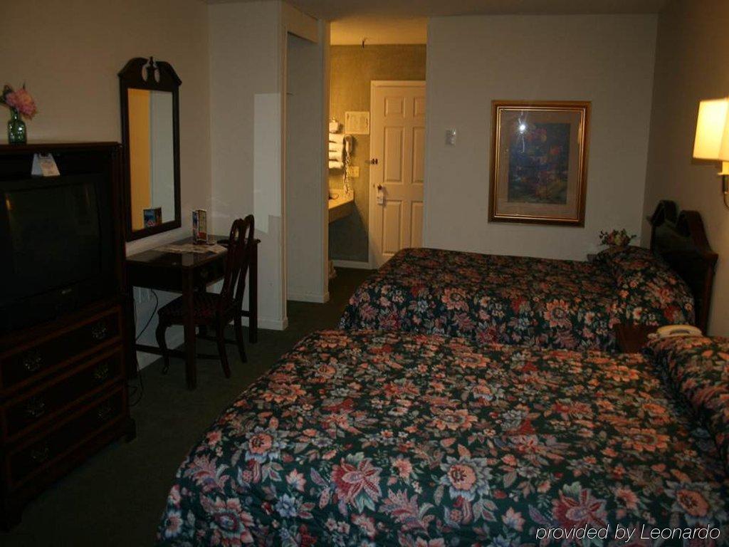 Maine Woods Inn Брюер Номер фото
