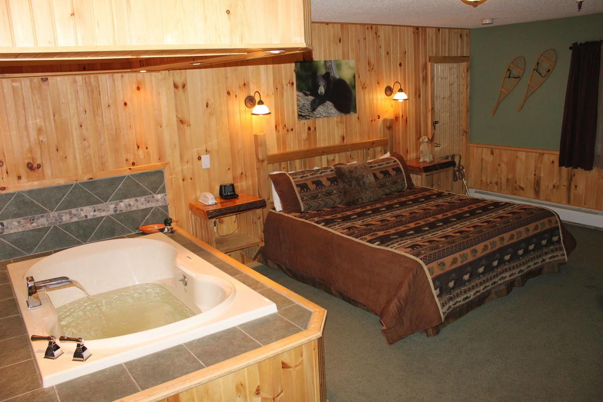 Maine Woods Inn Брюер Екстер'єр фото