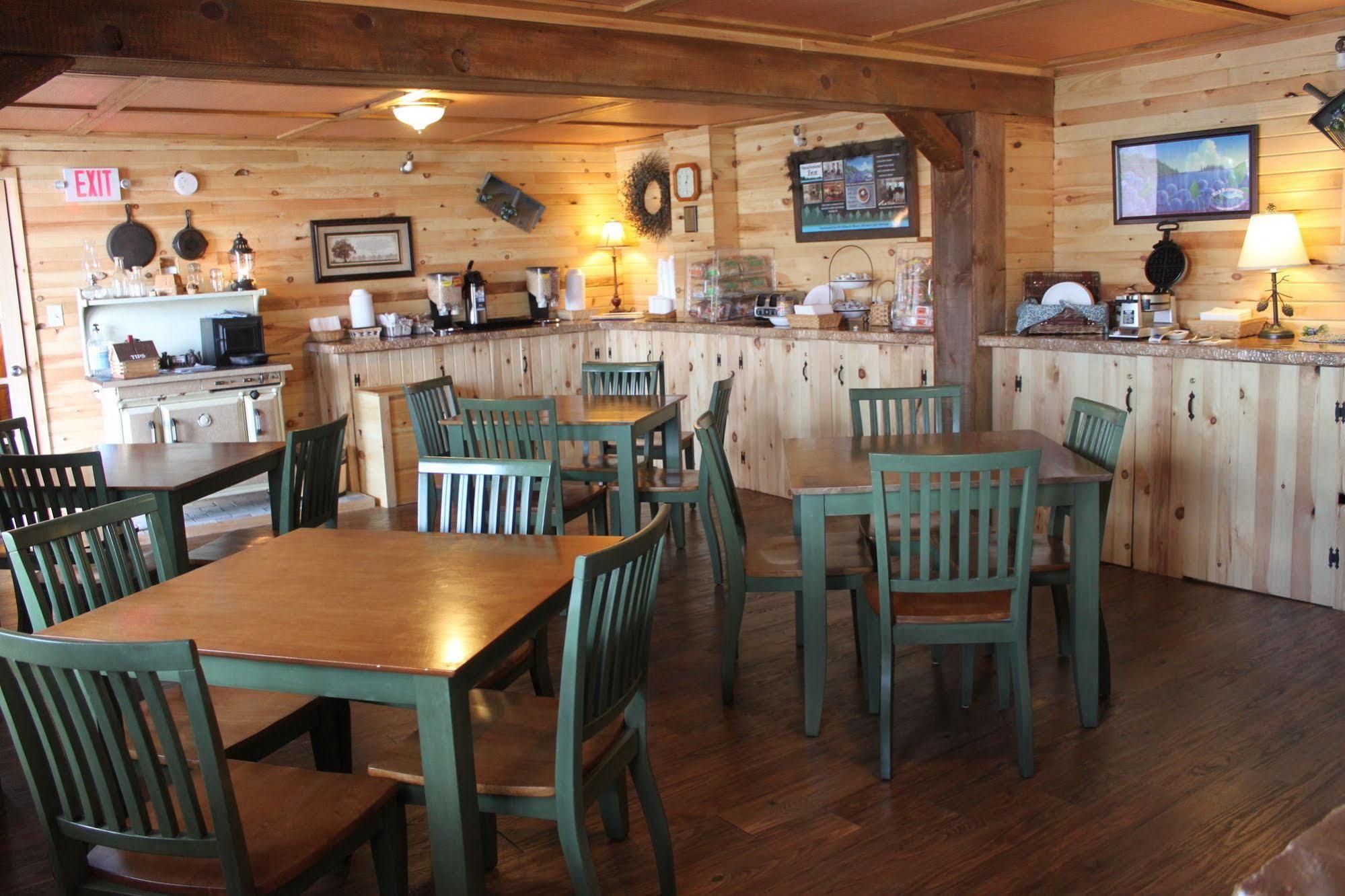 Maine Woods Inn Брюер Екстер'єр фото